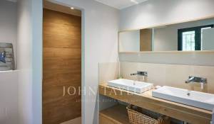 Arrendamento de curta duraçāo Propriedade Antibes