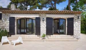 Arrendamento de curta duraçāo Propriedade Antibes