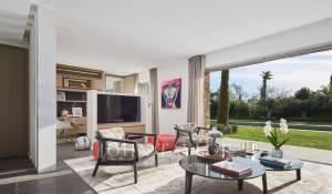 Arrendamento de curta duraçāo Propriedade Antibes