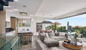 Arrendamento de curta duraçāo Propriedade Antibes