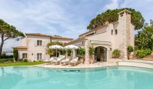 Arrendamento de curta duraçāo Propriedade Antibes