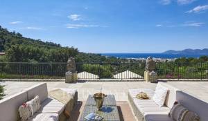 Arrendamento de curta duraçāo Propriedade Cannes