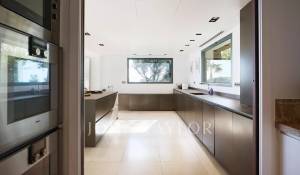 Arrendamento de curta duraçāo Propriedade Cannes