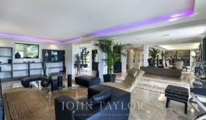 Arrendamento de curta duraçāo Propriedade Cannes