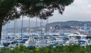 Arrendamento de curta duraçāo Propriedade Cannes