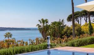 Arrendamento de curta duraçāo Propriedade Cannes