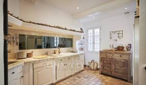 Arrendamento de curta duraçāo Propriedade Cannes