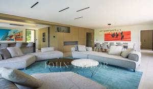 Arrendamento de curta duraçāo Propriedade Cannes