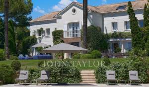 Arrendamento de curta duraçāo Propriedade Cannes