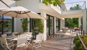 Arrendamento de curta duraçāo Propriedade Cannes