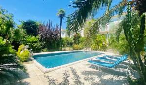 Arrendamento de curta duraçāo Propriedade Cannes