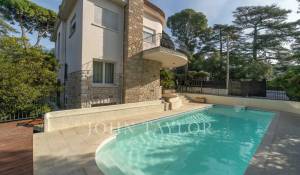 Arrendamento de curta duraçāo Propriedade Cannes