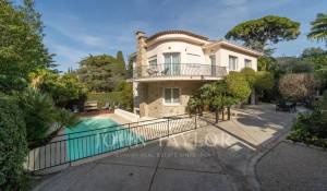 Arrendamento de curta duraçāo Propriedade Cannes