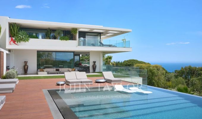 Arrendamento de curta duraçāo Propriedade Cannes