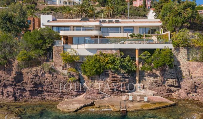 Arrendamento de curta duraçāo Propriedade Cannes