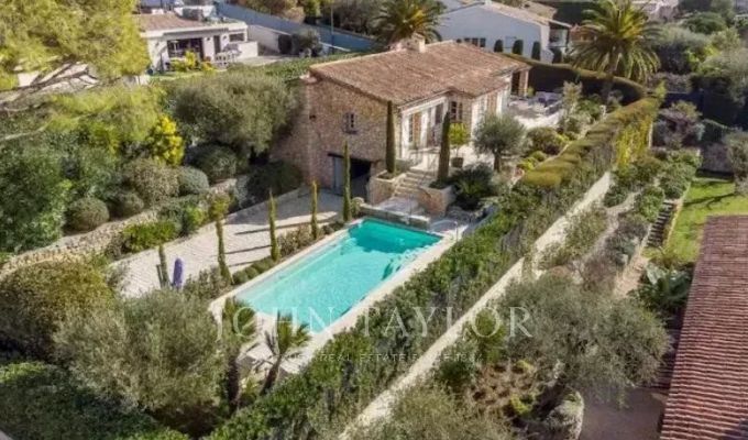 Arrendamento de curta duraçāo Propriedade Cannes