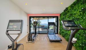 Arrendamento de curta duraçāo Propriedade Grimaud