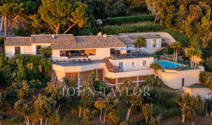 Arrendamento de curta duraçāo Propriedade Grimaud