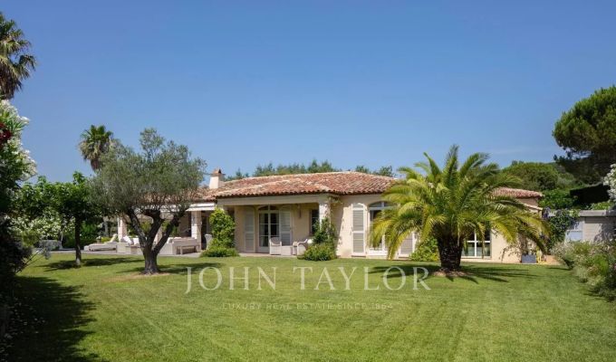 Arrendamento de curta duraçāo Propriedade Grimaud