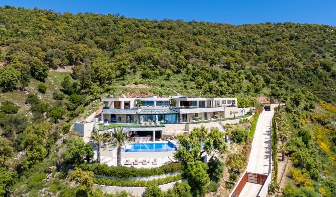 Arrendamento de curta duraçāo Propriedade Grimaud