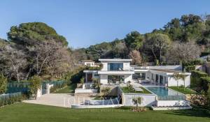 Arrendamento de curta duraçāo Propriedade Le Cannet