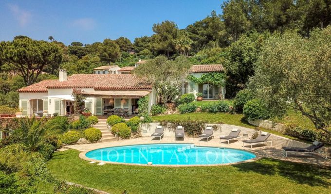 Arrendamento de curta duraçāo Propriedade Ramatuelle