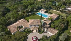 Arrendamento de curta duraçāo Propriedade Tourrettes