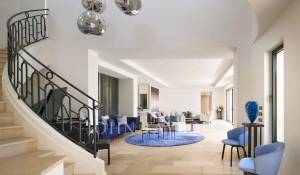 Arrendamento de curta duraçāo Propriedade Tourrettes