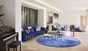 Arrendamento de curta duraçāo Propriedade Tourrettes