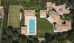 Arrendamento de curta duraçāo Propriedade Tourrettes