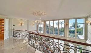 Arrendamento de curta duraçāo Propriedade Vallauris