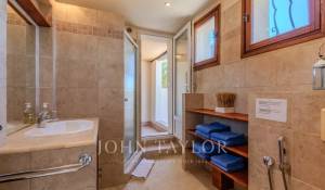 Arrendamento de curta duraçāo Villa Antibes