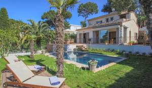 Arrendamento de curta duraçāo Villa Antibes