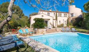 Arrendamento de curta duraçāo Villa Antibes