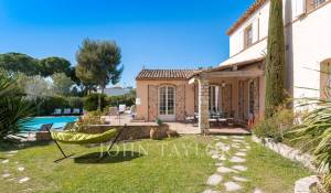 Arrendamento de curta duraçāo Villa Antibes