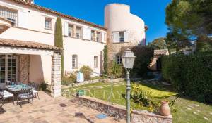 Arrendamento de curta duraçāo Villa Antibes