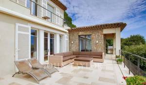 Arrendamento de curta duraçāo Villa Antibes