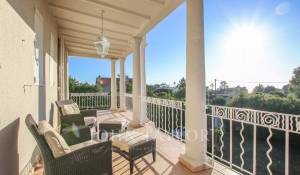 Arrendamento de curta duraçāo Villa Antibes