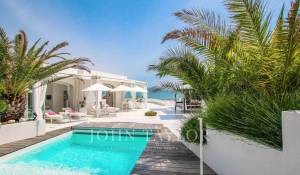 Arrendamento de curta duraçāo Villa Antibes