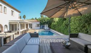 Arrendamento de curta duraçāo Villa Antibes