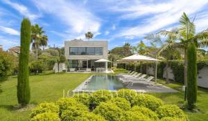 Arrendamento de curta duraçāo Villa Antibes