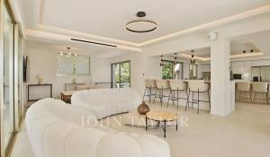 Arrendamento de curta duraçāo Villa Antibes