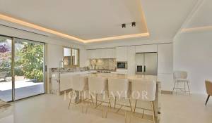 Arrendamento de curta duraçāo Villa Antibes