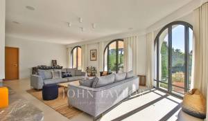 Arrendamento de curta duraçāo Villa Antibes