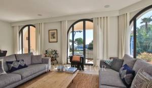 Arrendamento de curta duraçāo Villa Antibes