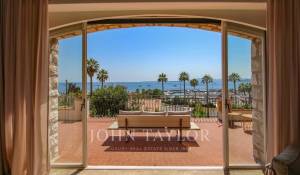 Arrendamento de curta duraçāo Villa Antibes