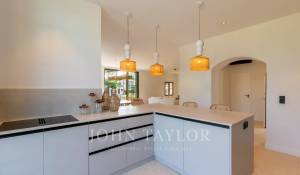 Arrendamento de curta duraçāo Villa Antibes