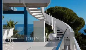 Arrendamento de curta duraçāo Villa Antibes