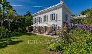 Arrendamento de curta duraçāo Villa Antibes