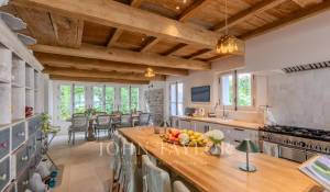 Arrendamento de curta duraçāo Villa Antibes